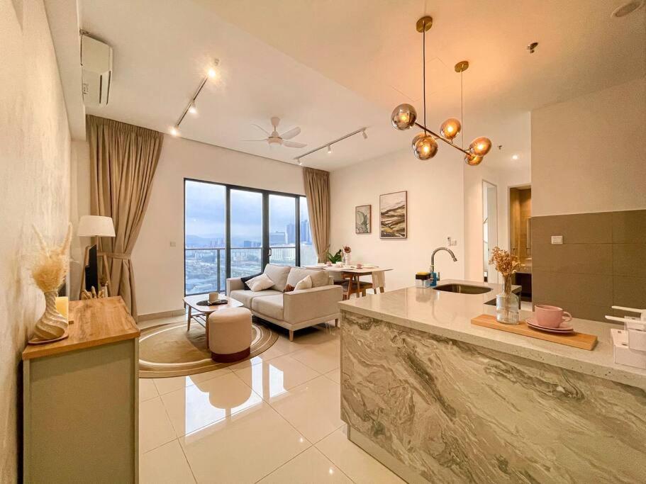 The Little Series - View - 7 Pax Apartment Kuala Lumpur