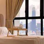 The Little Series - City View - 7 Pax